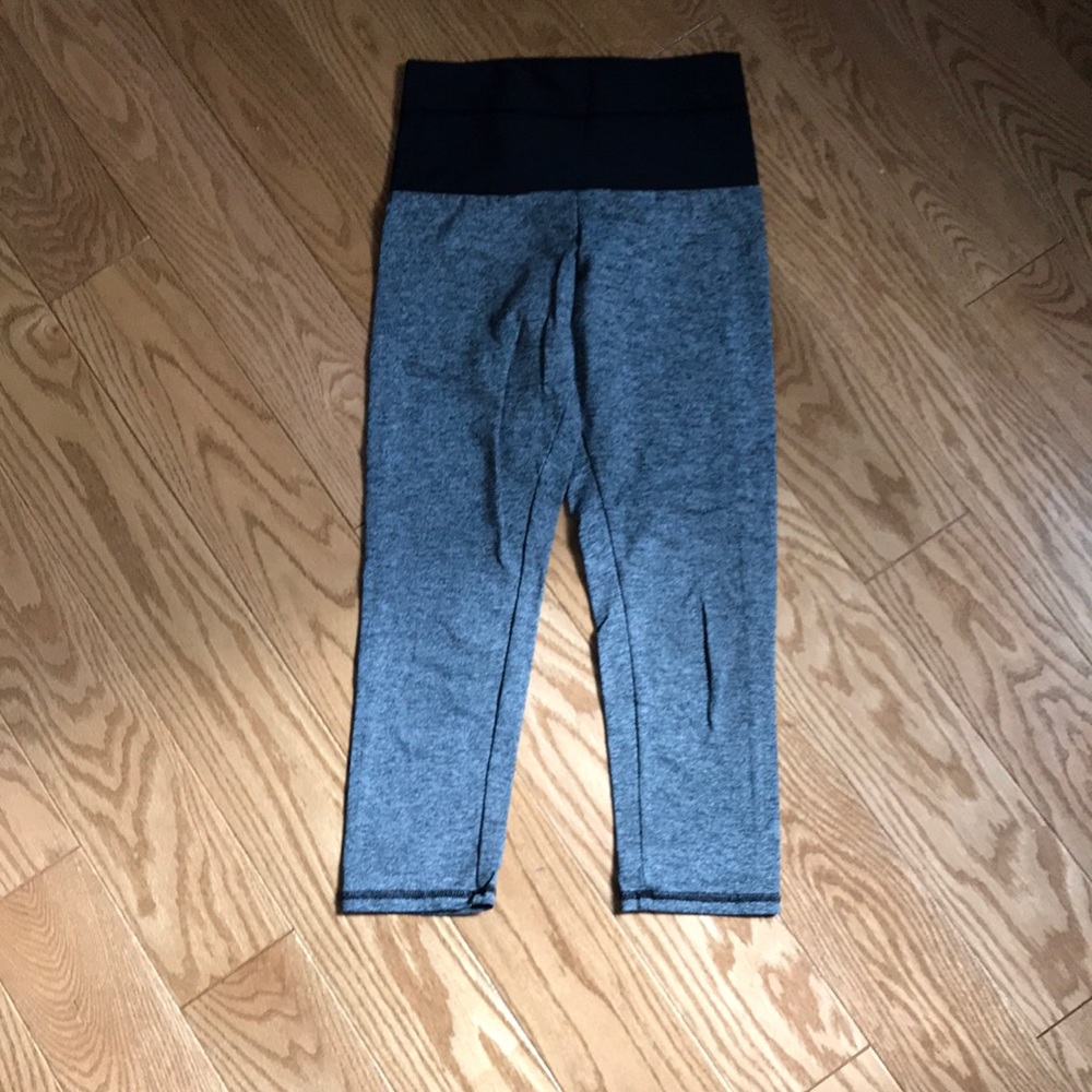 Cropped high wasted leggings